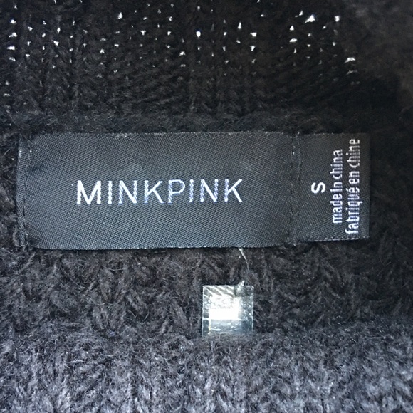 MINKPINK - Oversized Knit Turtleneck - Picture 4 of 6